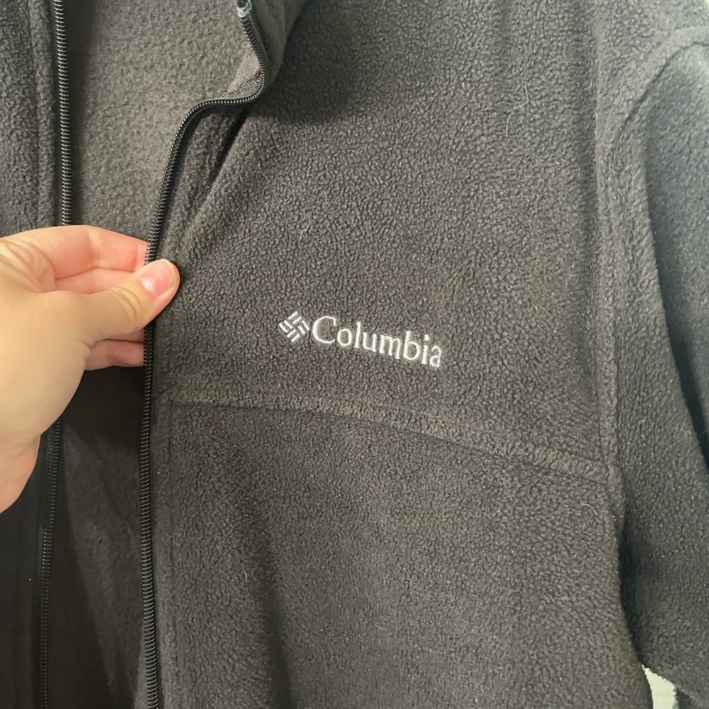 Columbia Men black fleece jacket